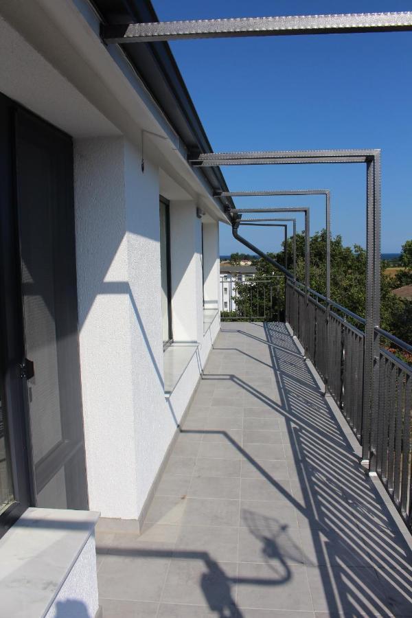 Weißer Schwan Белият лебед Shkorpilovtsi Exterior foto